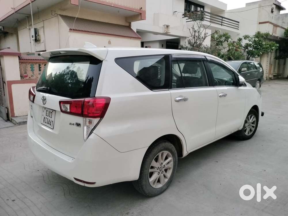 Toyota Innova Crysta 2017 Diesel Manual