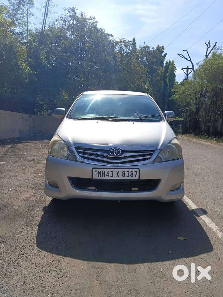 Toyota Innova 2.5 G (diesel) 8 Seater, 2009, Diesel