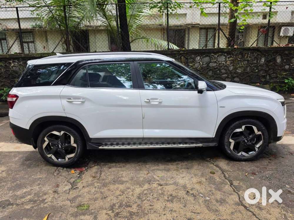Hyundai Alcazar 1.5 Tdct Signature (o) 7s Petrol, 2023, Petrol