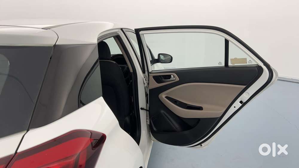 Hyundai Elite I20 Asta (o) 1.2 Mt, 2017, Petrol