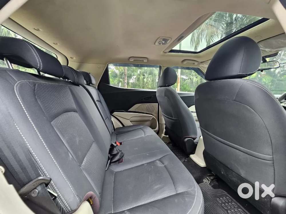 Mahindra Xuv300 W6, 2021, Petrol