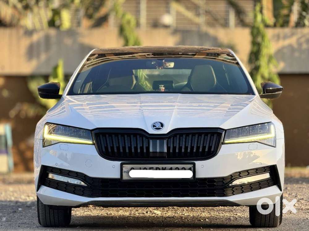 Skoda Superb [2020-ongoing] 1.8 Sportline, 2020, Petrol