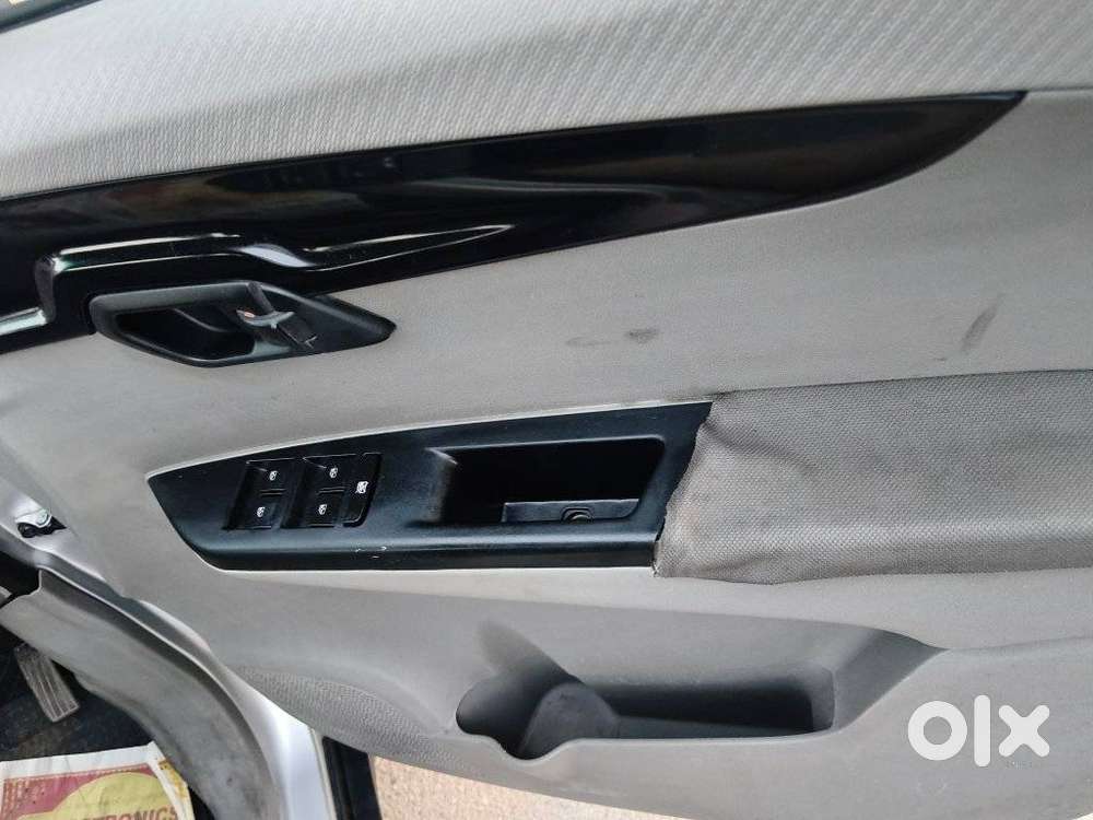 Mahindra Kuv 100 2016-2017 Mfalcon D75 K8 Aw, 2016, Diesel