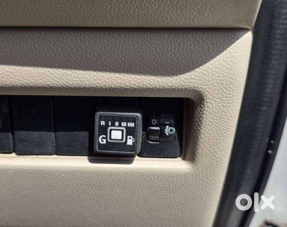 Maruti Suzuki Dzire 1.2 Vxi, 2018, Cng & Hybrids