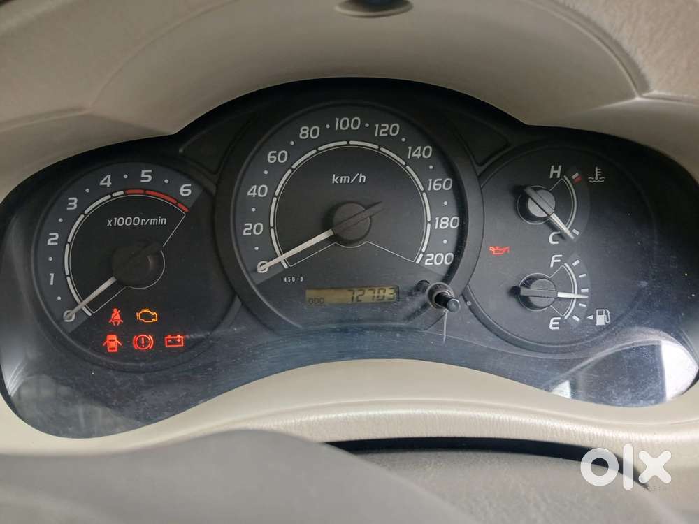 Toyota Innova 2010 Km Driven