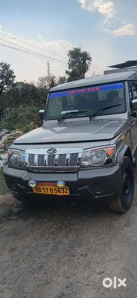 Bolero Plus 9 Seater