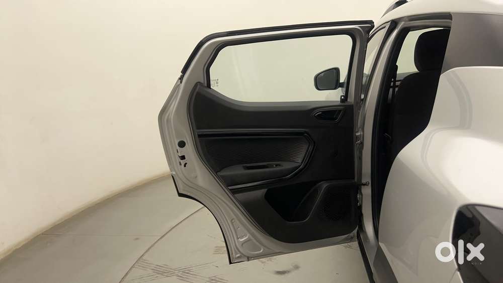 Renault Kiger Rxz Turbo Cvt, 2023, Petrol