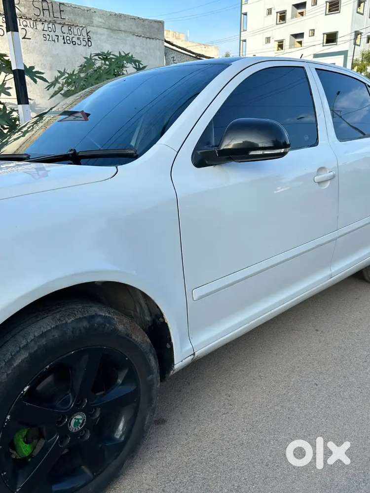 Skoda Laura 2012 Diesel Well Maintained
