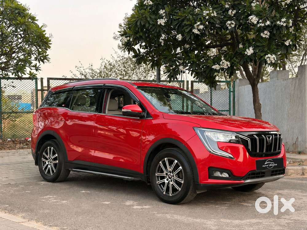 Mahindra Xuv700 2.0 Ax 7 Petrol At Str, 2023, Petrol