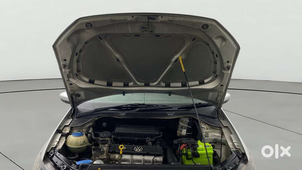 Volkswagen Vento 2013-2015 1.6 Highline, 2016, Petrol