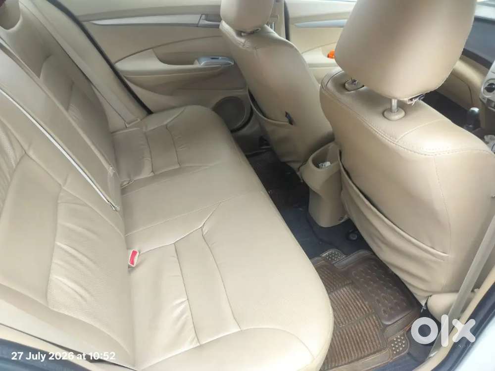 Less Driven Honda City Petrol Manual 2011 Variant