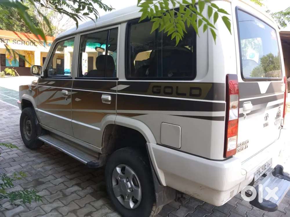 Tata Sumo Gold 2015 . Good Condition. All Tyre New