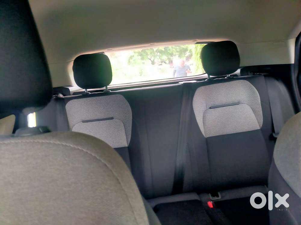 Tata Nexon Pure 1.2 Revotron Petrol 6 Mt, 2025, Petrol