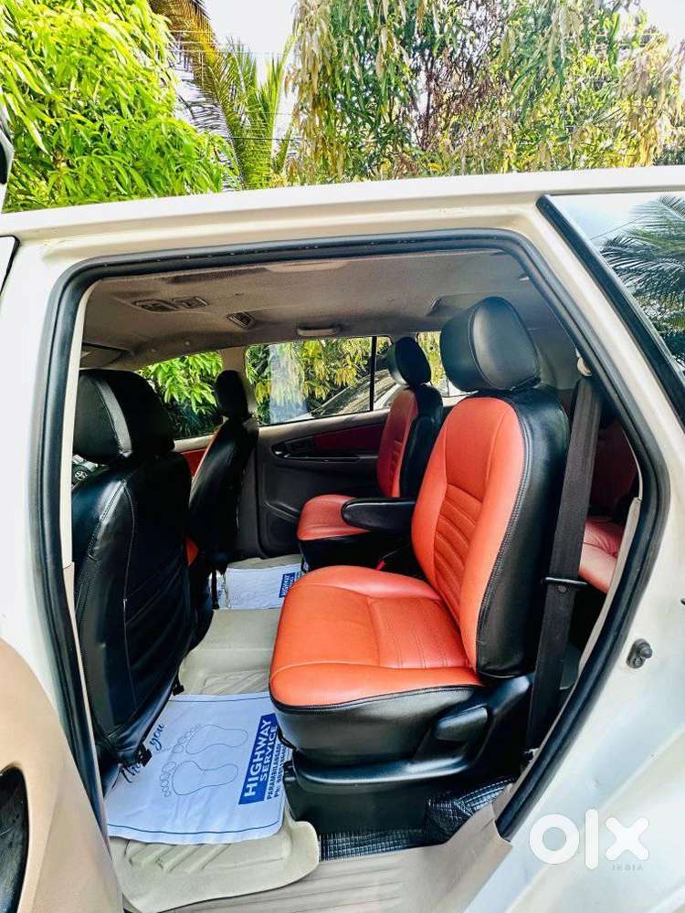 Toyota Innova 2.5 G (diesel) 7 Seater, 2016, Diesel