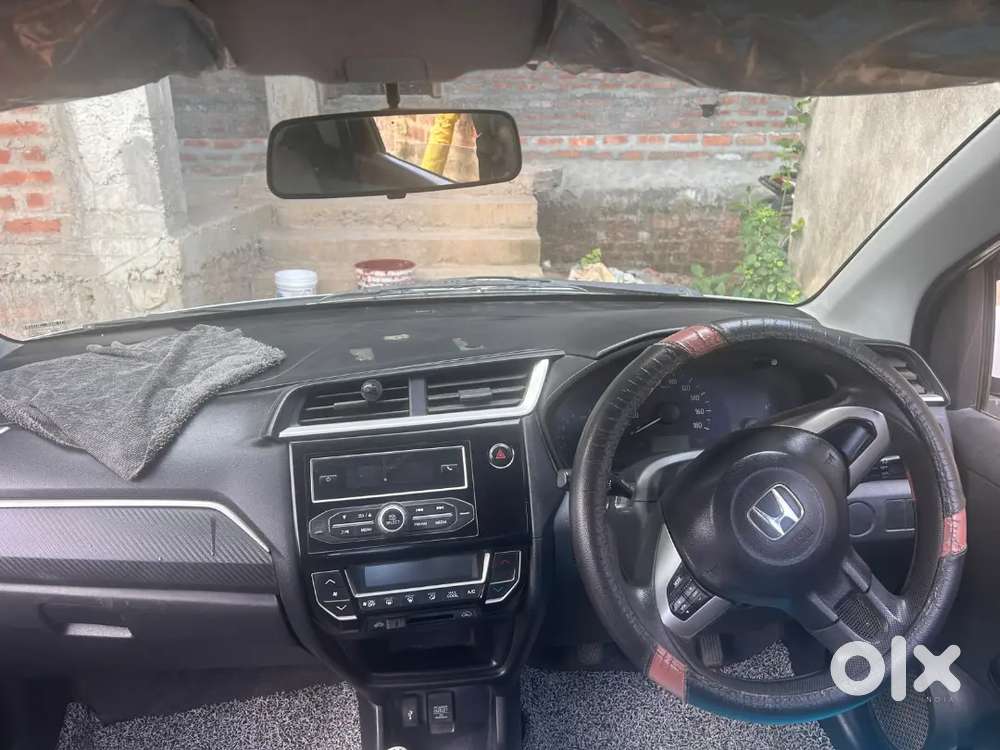 Honda Brio Top Model Non Accidenttal Excellent Condition