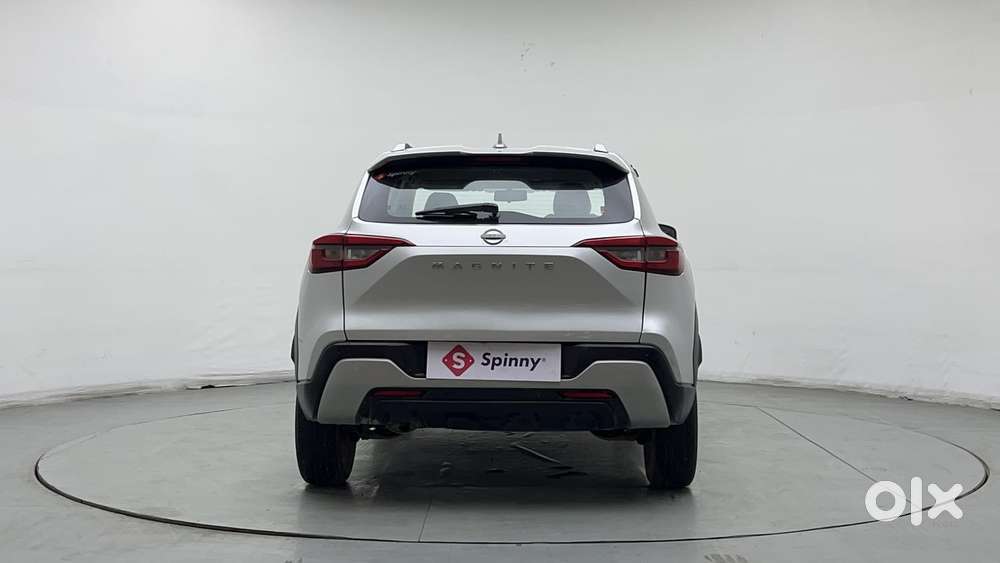Nissan Magnite 1.0 Xv Premium Turbo Cvt, 2022, Petrol