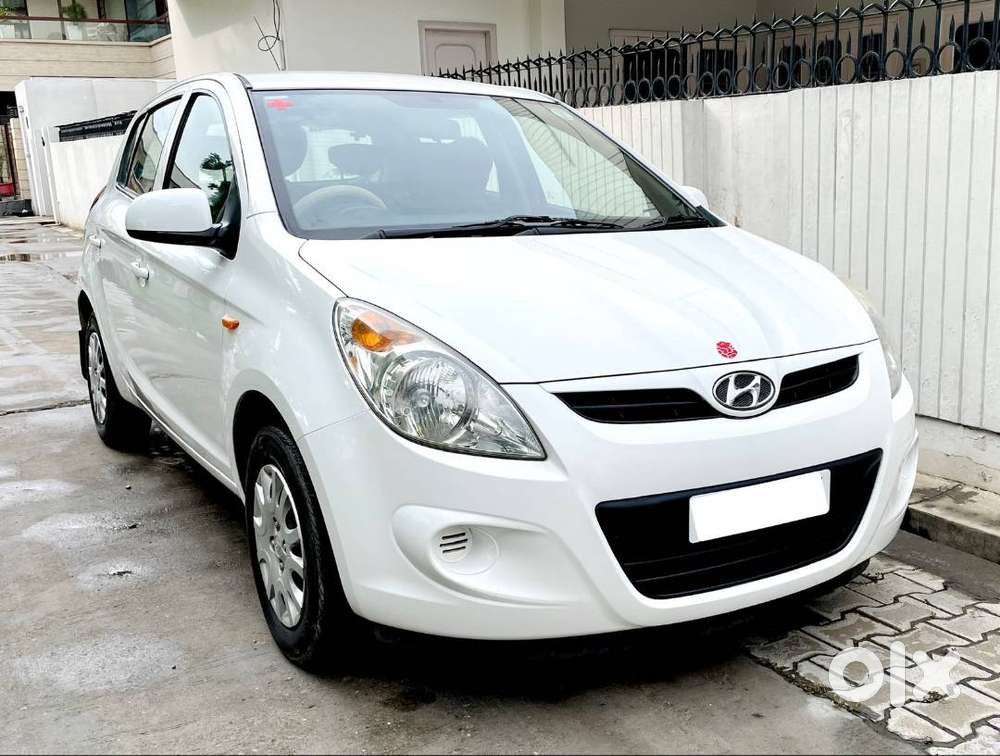 Hyundai I20 2011 Petrol Well Maintained