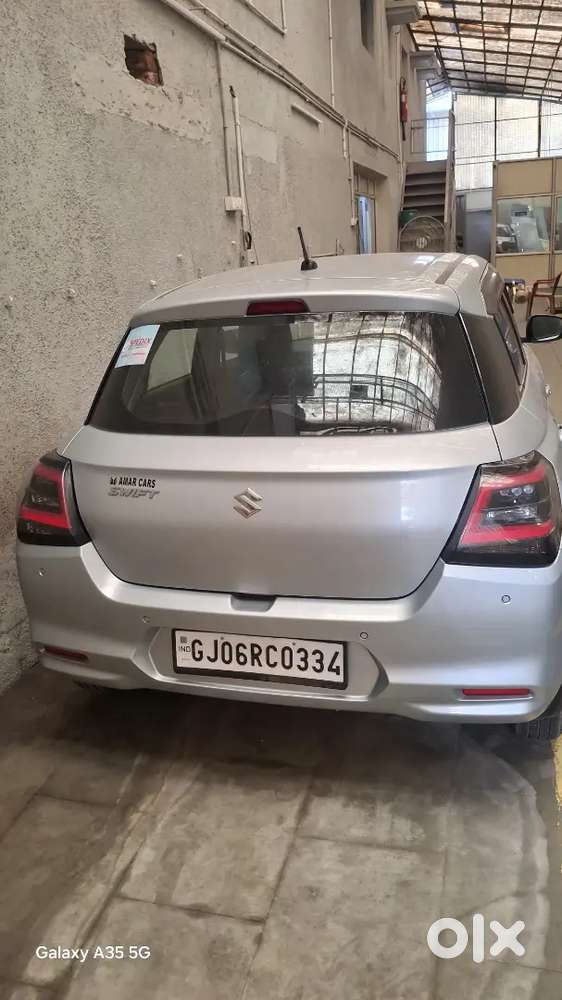 Maruti Suzuki Swift Vxi Ags 2025
