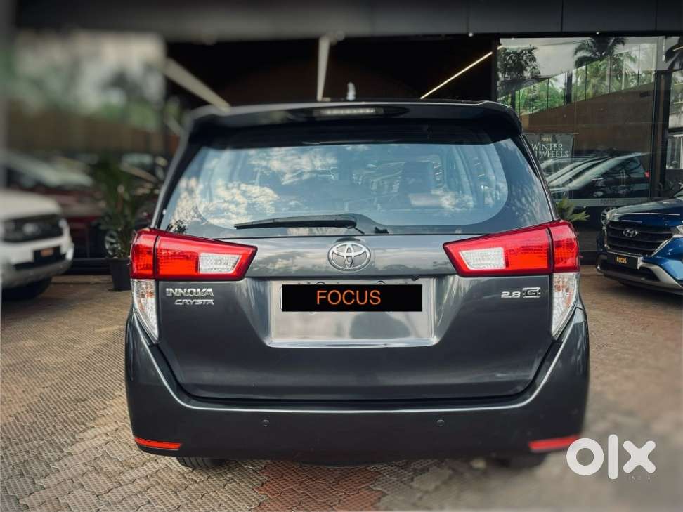 Toyota Innova Crysta 2.8 Gx At, 2016, Diesel