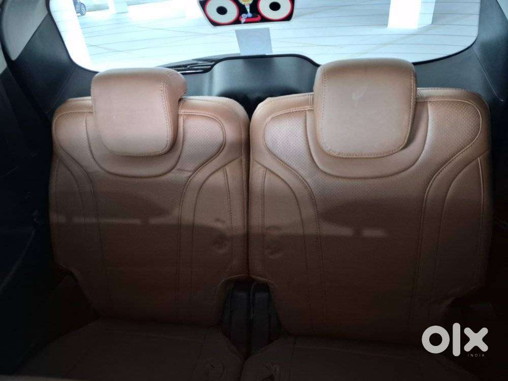 Mahindra Xuv700 2.2 Ax 5 Diesel Mt 7 Str, 2023, Diesel