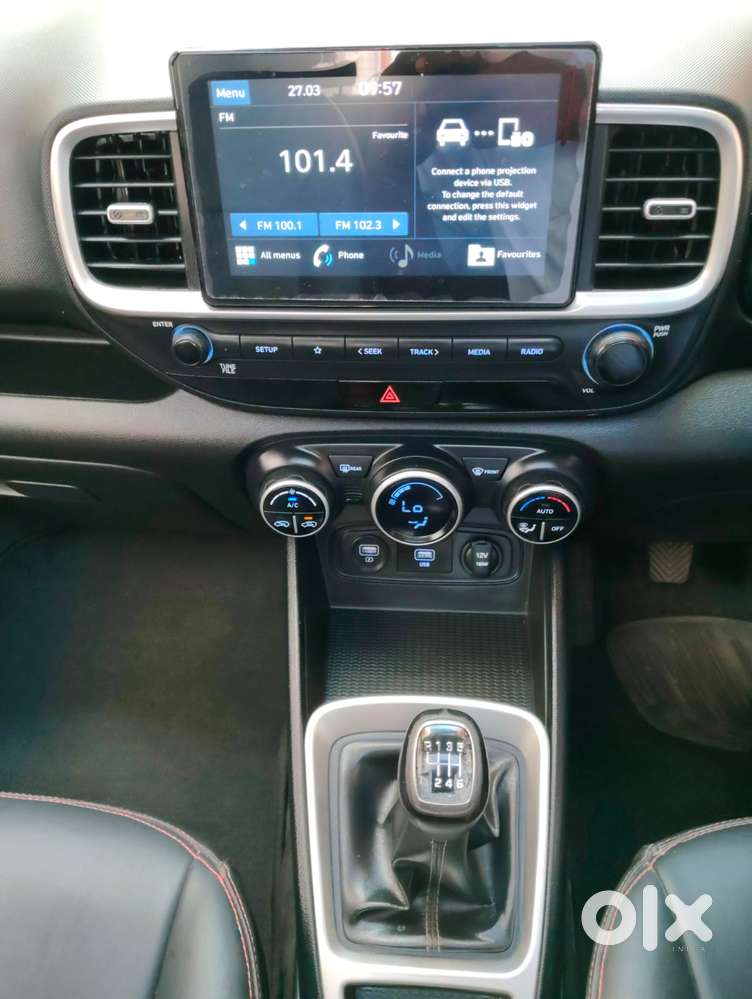 Hyundai Venue Sx Mt, 2019, Petrol