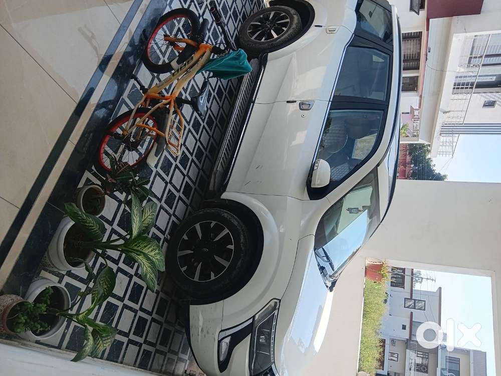 Mahindra Xuv500 W11 2018 Model