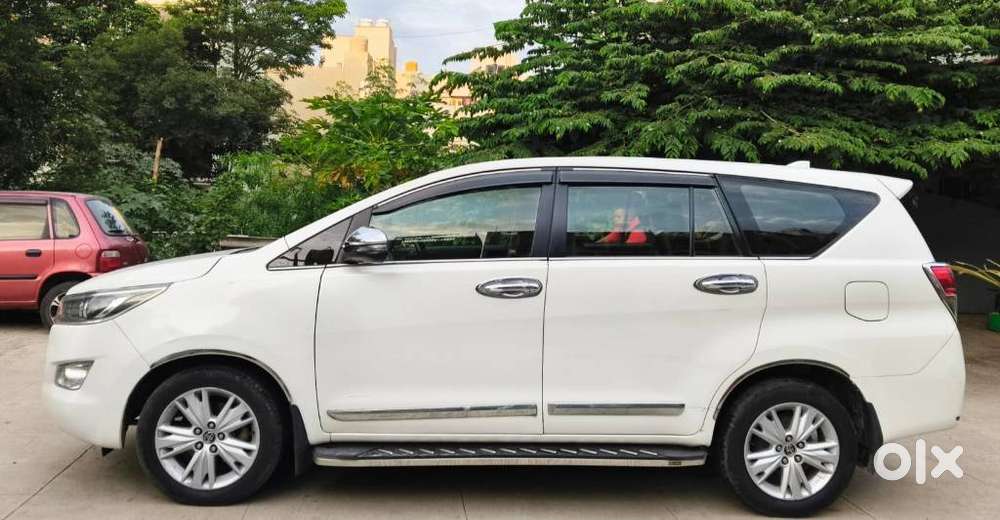 Toyota Innova Crysta 2.4 V 7 Str, 2020, Diesel