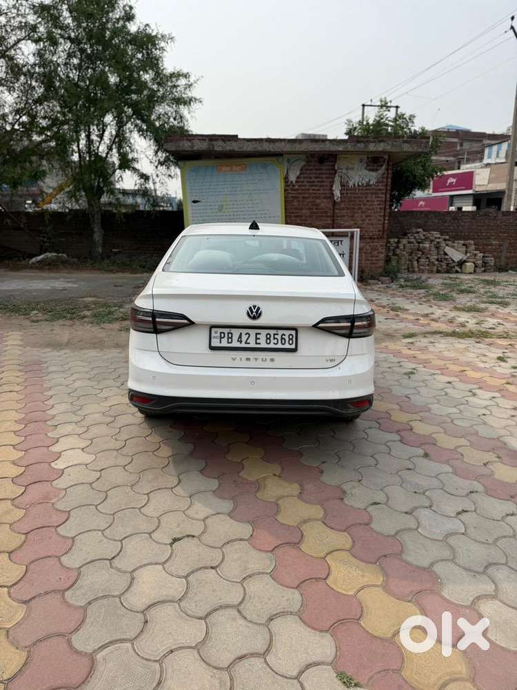 Volkswagen Virtus 2025 Petrol Well Maintained