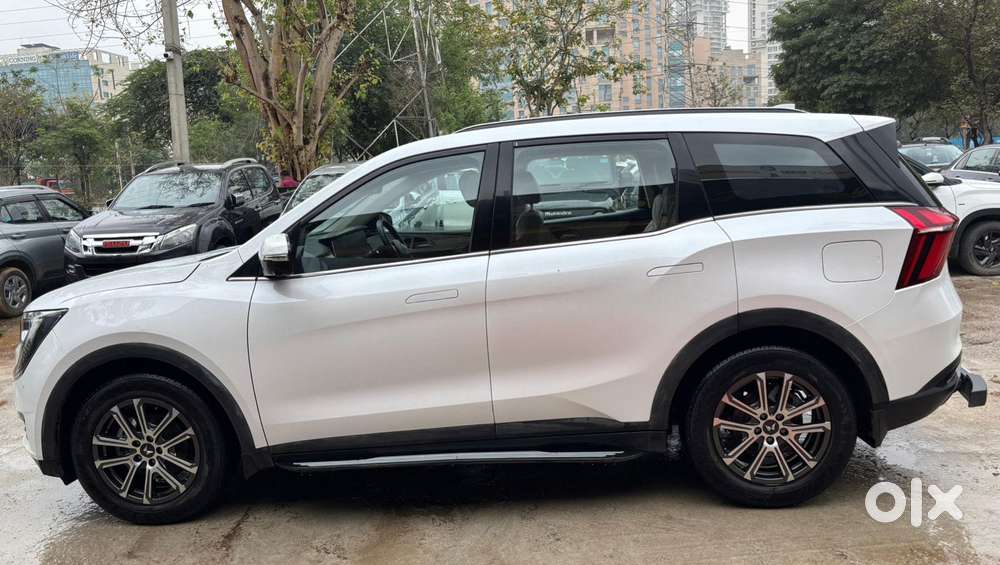 Mahindra Xuv700 2.2 Ax 7 Diesel At Luxury Pack Str, 2023, Diesel