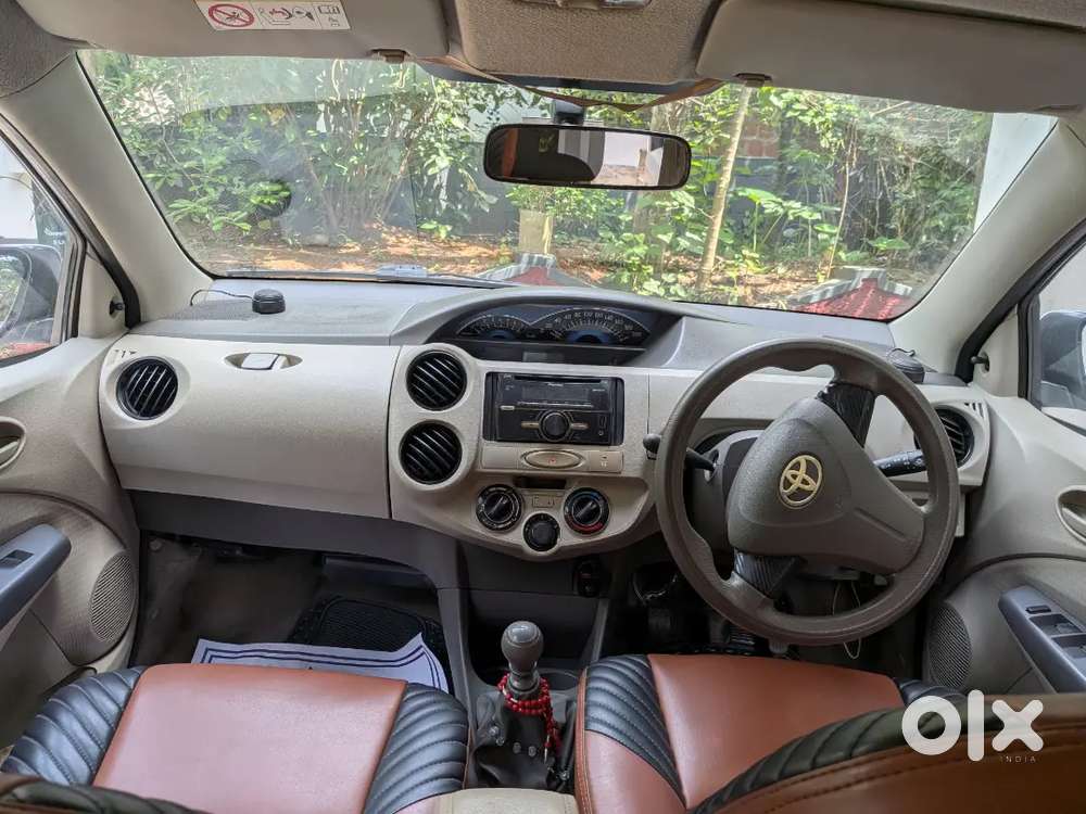 Toyota Etios Liva 2015