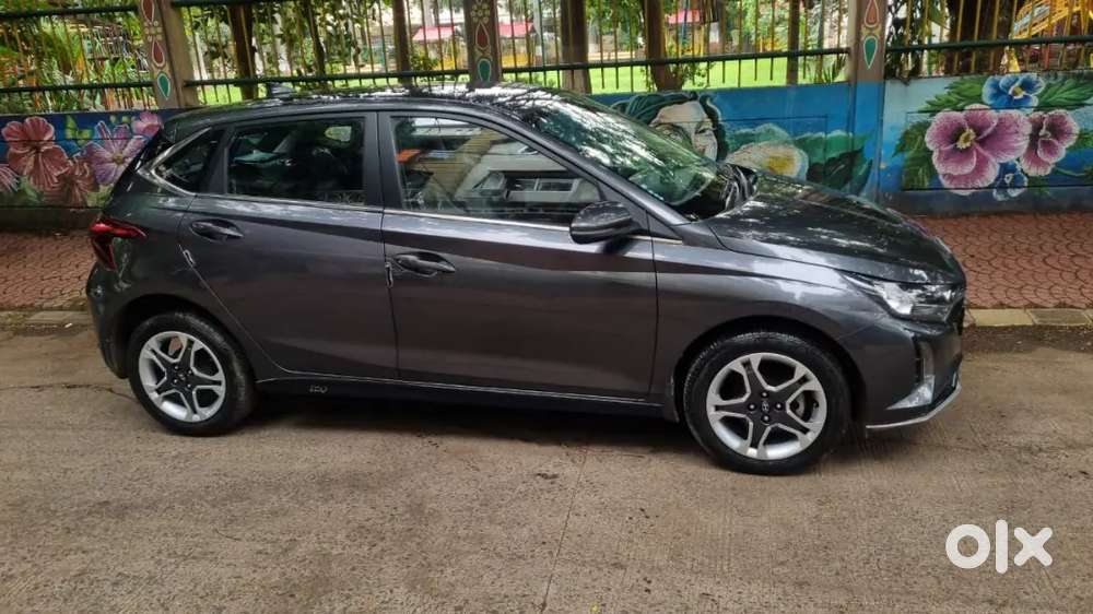 Brand New I20 Sport Car 6 Month Old  Only, 4000 Km Driven.  
Selling P