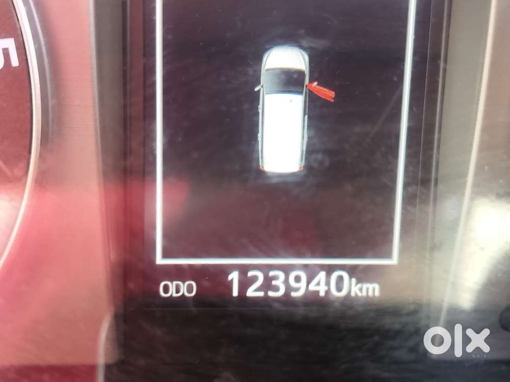 Toyota Innova Crysta 2.4 V 8 Str, 2018, Diesel