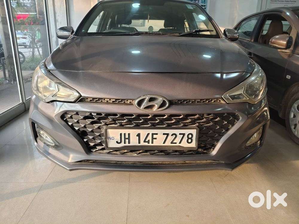 Hyundai I20 Sportz 1.2 Bs-iv, 2018, Petrol