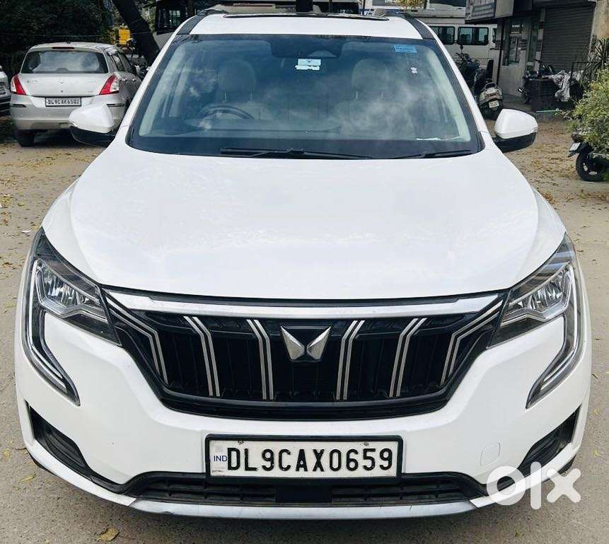 Mahindra Xuv700 2.0 Ax 7 Petrol At Str, 2021, Petrol