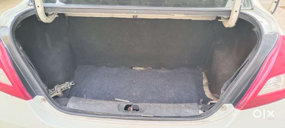 Maruti Suzuki Swift Dzire Tour Ldi, 2013, Diesel