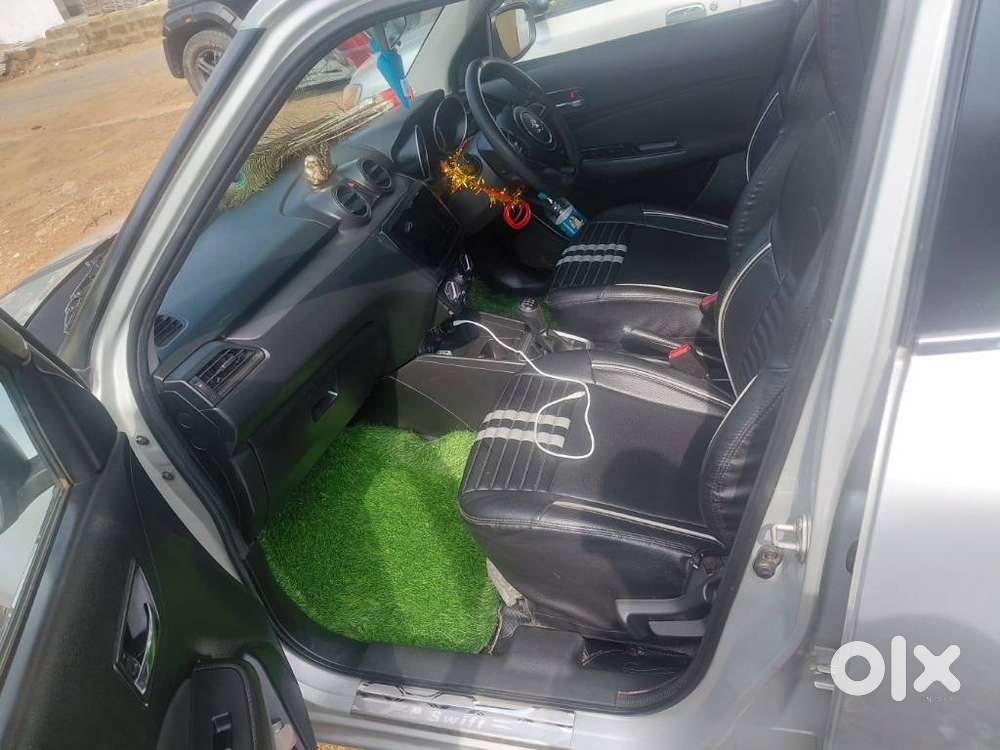 Maruti Suzuki Swift 1.2 Vxi (o), 2023, Petrol
