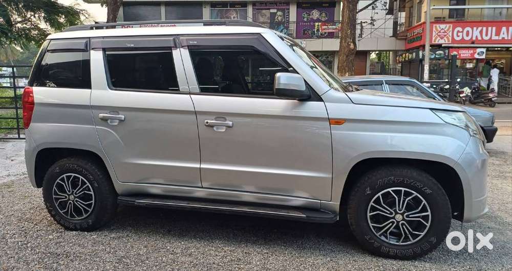 Mahindra Tuv 300 T6 Plus, 2018, Diesel