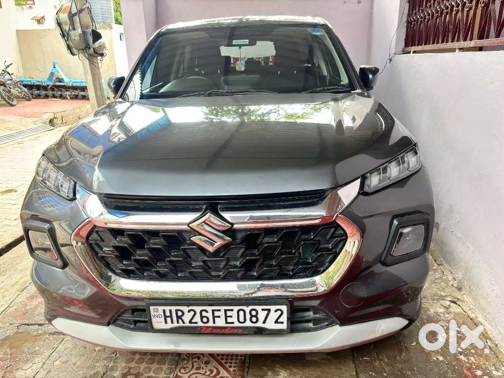 Maruti Suzuki Grand Vitara 2023 Petrol Well Maintained