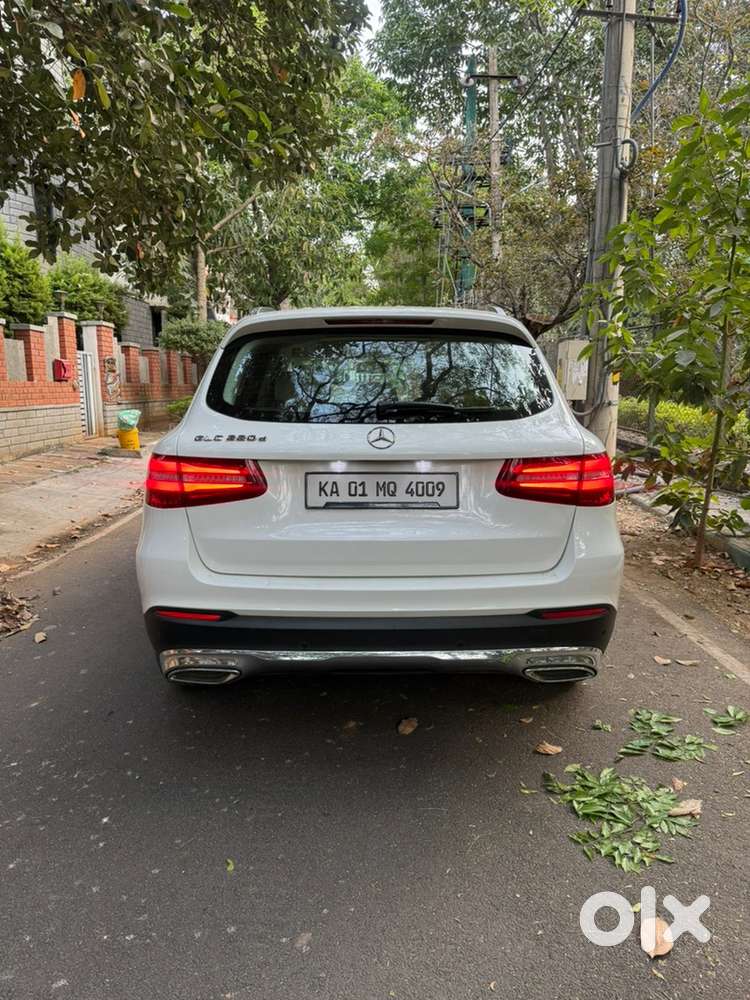 Mercedes-benz Glc 220d 4 Matic 2017 Diesel Well Maintained