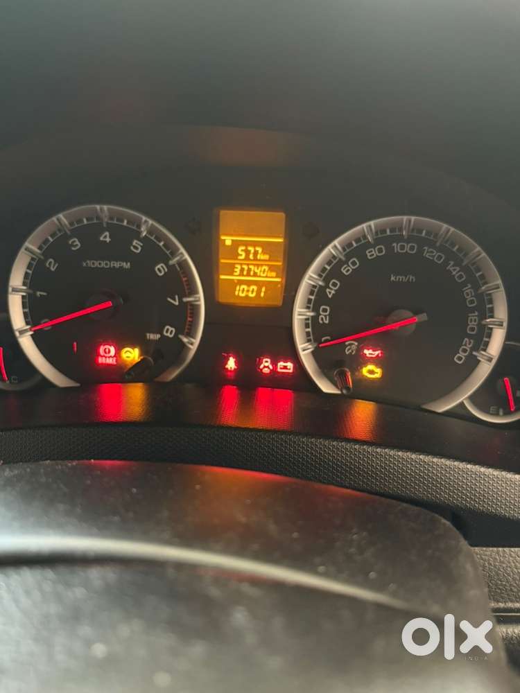 Maruti Suzuki Swift 2012 Petrol Manual, Only 37700 Km Run