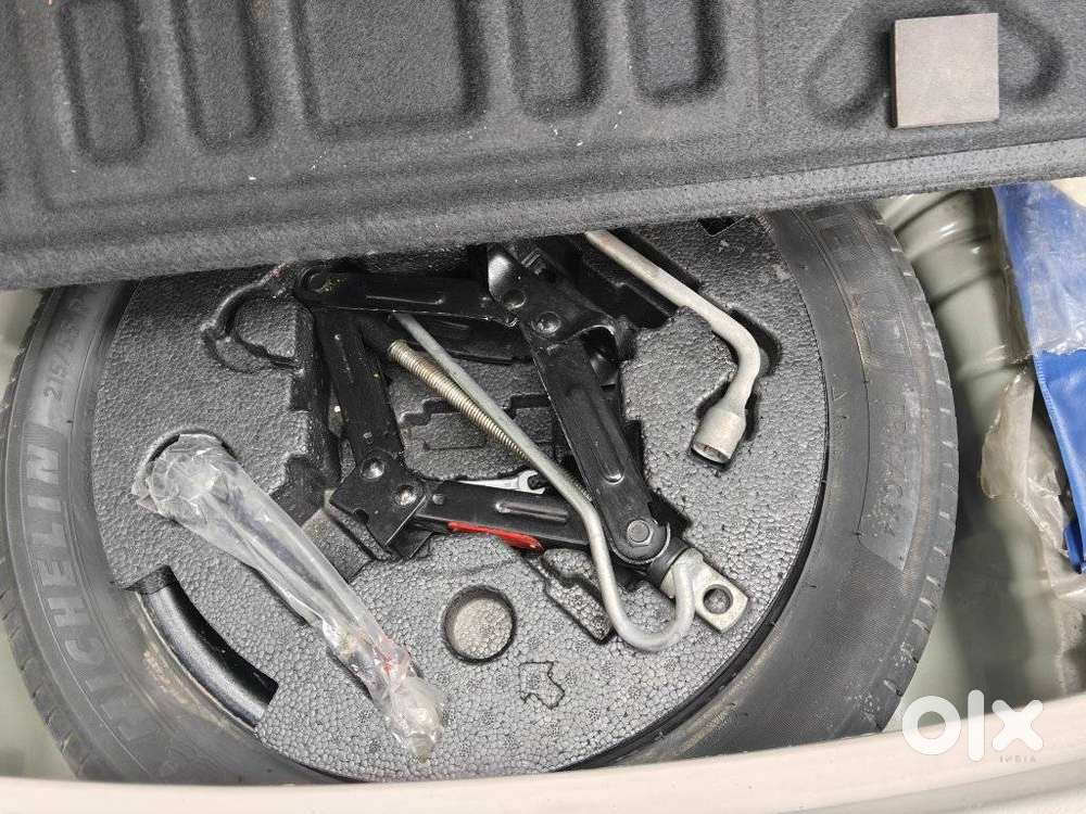 Mahindra Xuv300 W8 Option Diesel, 2019, Diesel