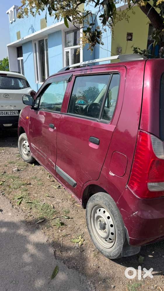 Maruti Suzuki Wagon R 2012 Petrol Well Maintained