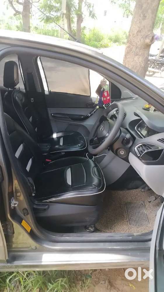Tata Tiago Revotron Xz 2020