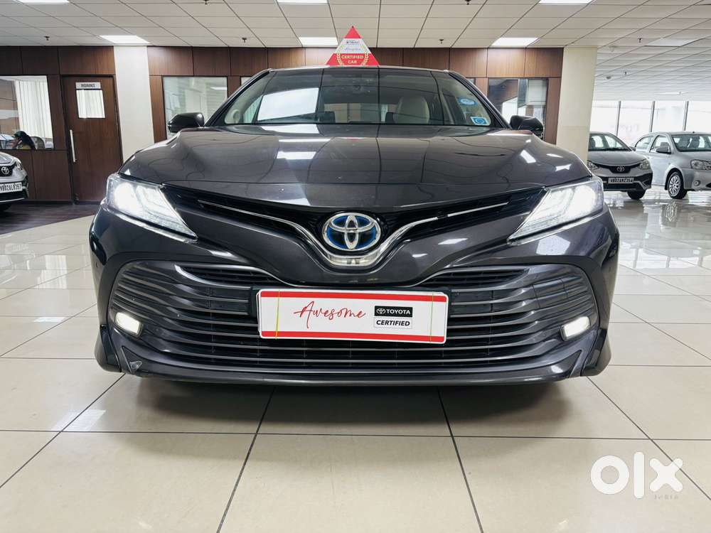 Toyota Camry Hybrid, 2019, Cng & Hybrids