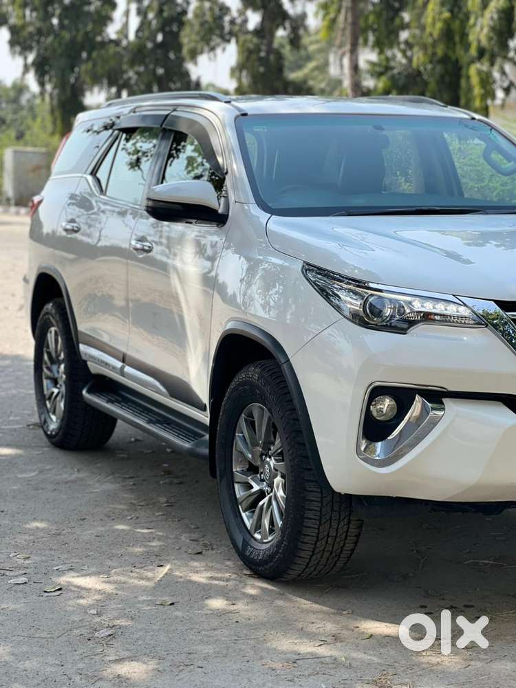 Toyota Fortuner 4x2 At 2.8 Diesel, 2017, Diesel