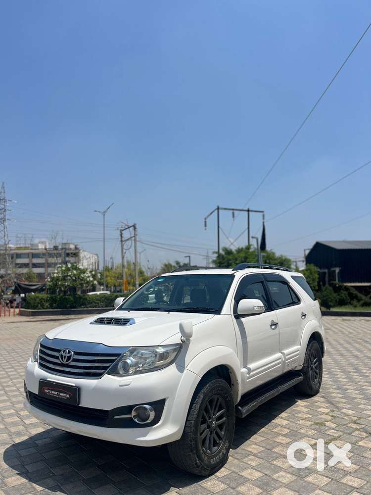 Toyota Fortuner 3.0 4x4 Automatic, 2015, Diesel