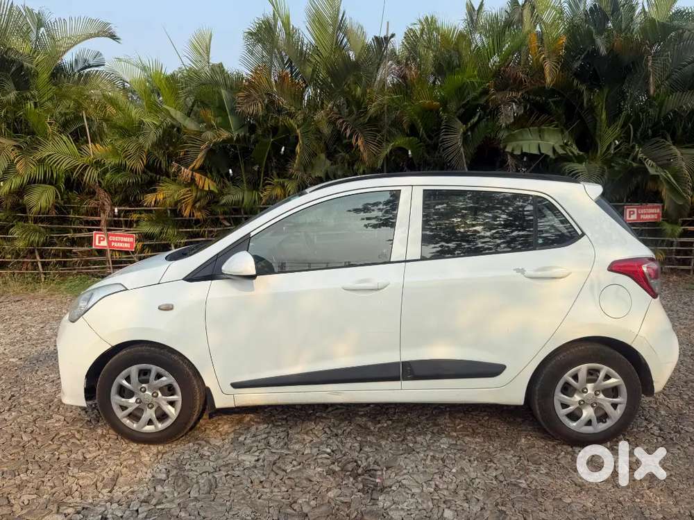 Hyundai Grand I10 2019 Petrol 52000 Km Driven