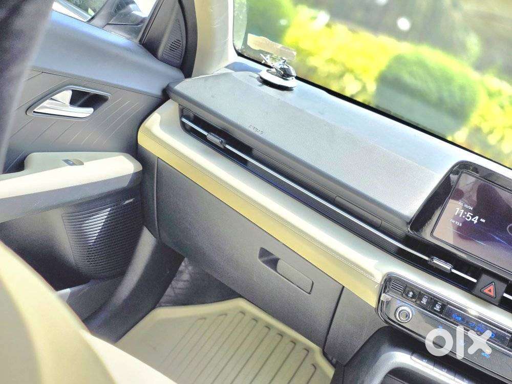 Hyundai Verna 1.5 Sx (o) Vtvt Ivt, 2024, Petrol