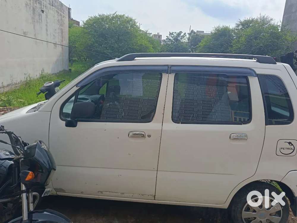Maruti Suzuki Wagon R Petrol Manual 2009