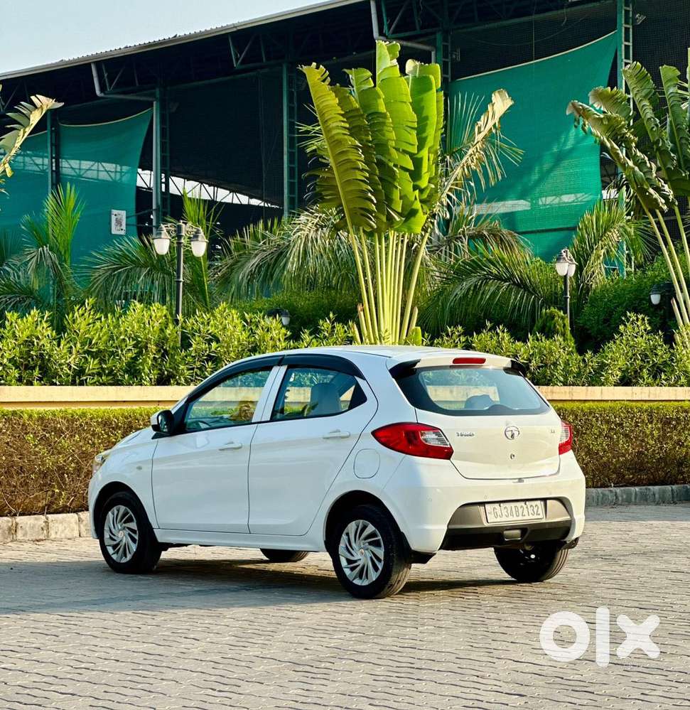 Tata Tiago 1.2 Revotron Xt (o), 2017, Diesel